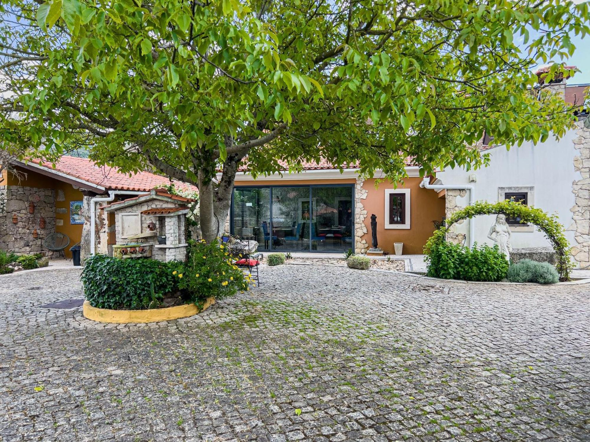 Refugio Das Artes Guesthouse Porto de Mós Zewnętrze zdjęcie