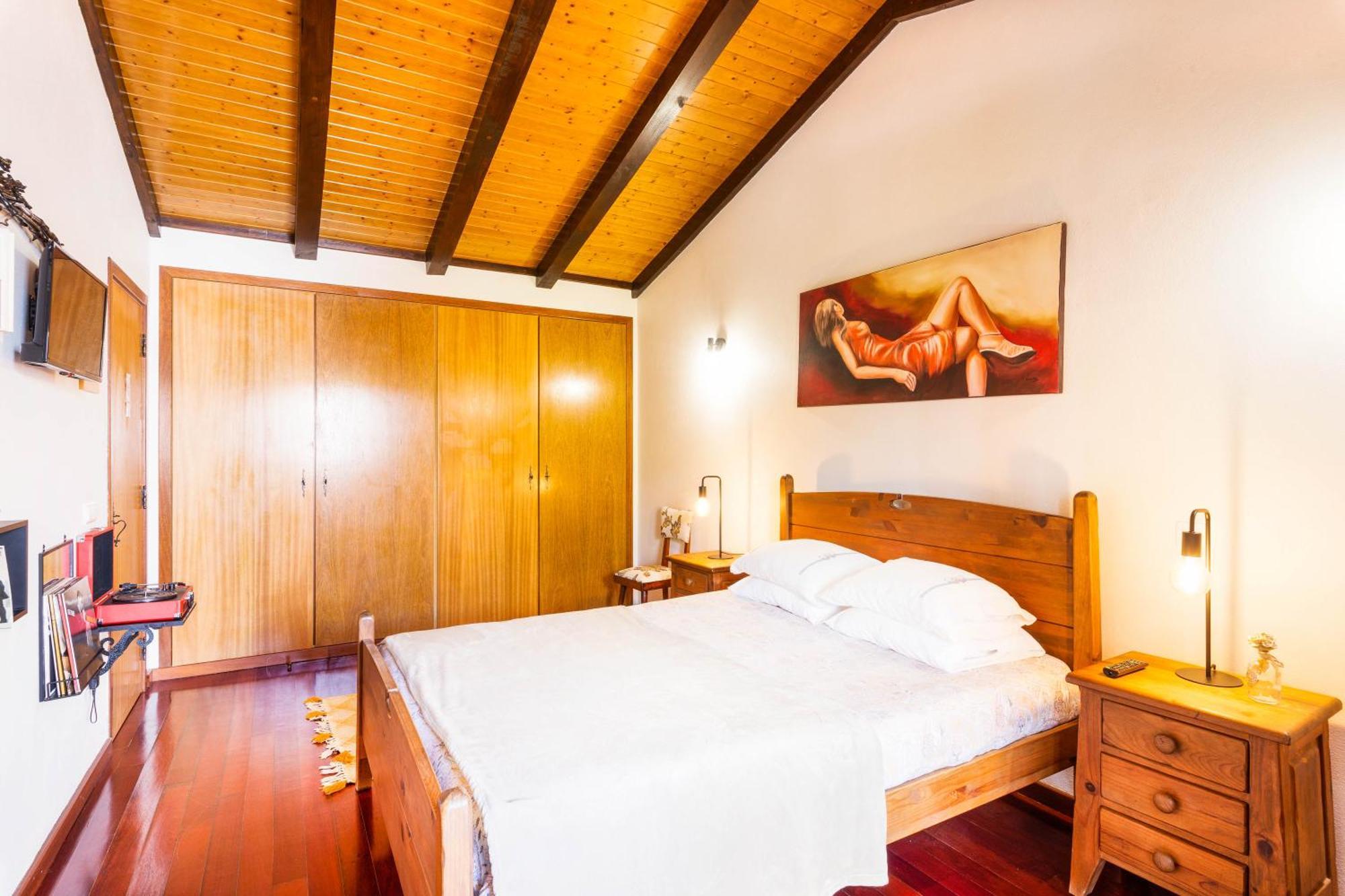 Refugio Das Artes Guesthouse Porto de Mós Zewnętrze zdjęcie